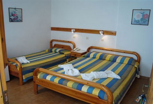 Stergia Hotel Páros Zewnętrze zdjęcie